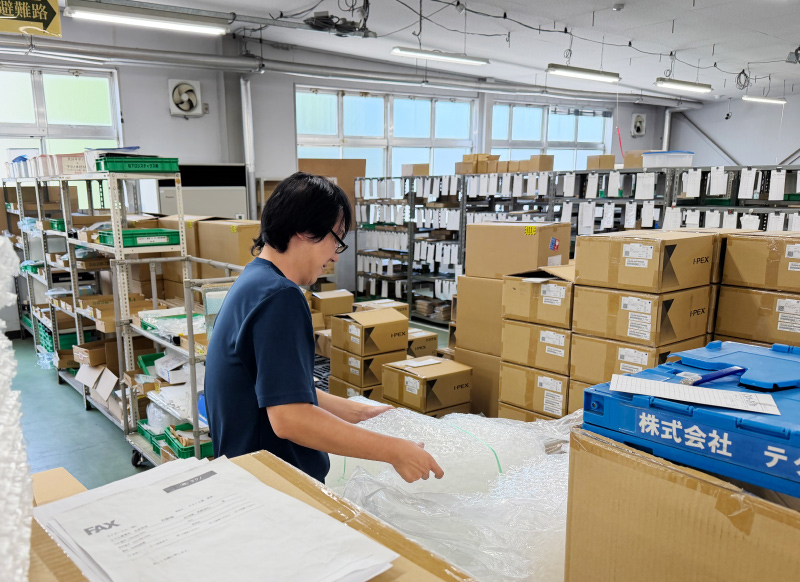 商品・精密部品・資材等の一時保管、代行納品サービス