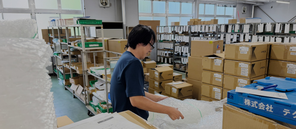 商品・精密部品・資材等の一時保管、代行納品サービス